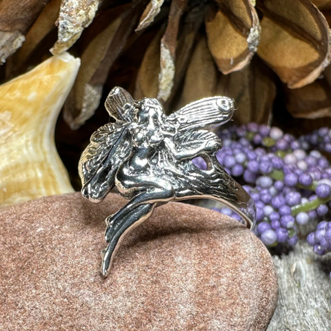 Load image into Gallery viewer, Secret Grove Fairy Ring in Sterling Silver

