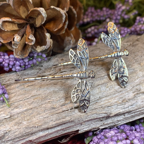 Load image into Gallery viewer, Elegant Dragonfly Earrings
