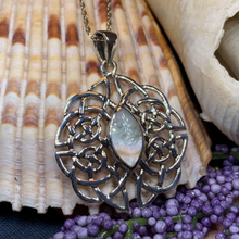 Load image into Gallery viewer, Cassandra Celtic Knot Necklace
