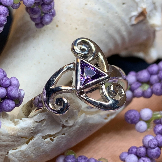 Tara Celtic Spiral Ring in Sterling Silver — view 5