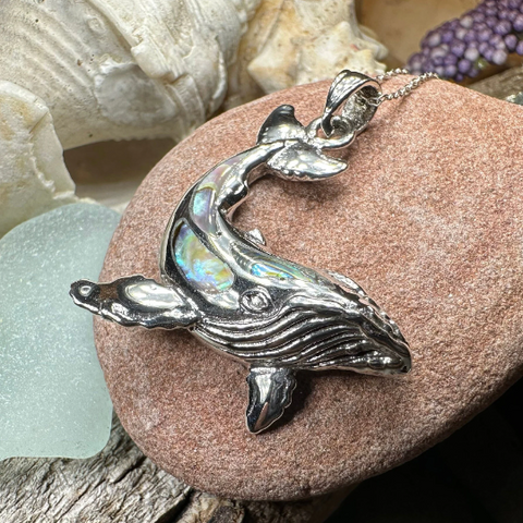 Load image into Gallery viewer, Whale Necklace
