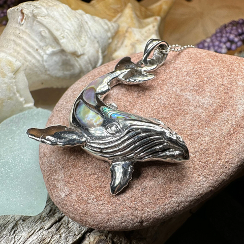 Load image into Gallery viewer, Whale Necklace
