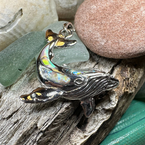Load image into Gallery viewer, Whale Necklace
