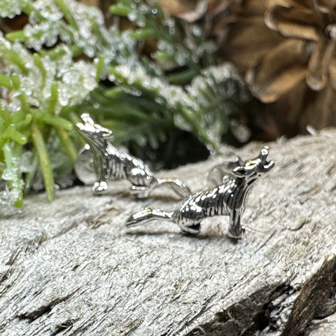 Load image into Gallery viewer, Howling Wolf Earrings
