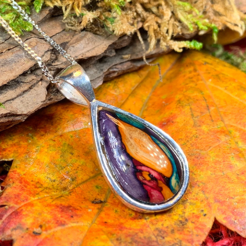 Load image into Gallery viewer, Heathergems Edith Scottish Necklace - Handmade in Scotland
