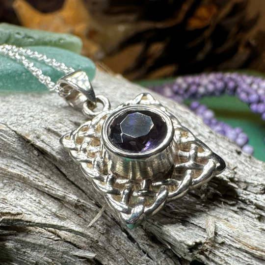 Gianna Celtic Knot Necklace in sterling silver