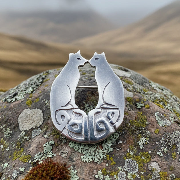 Celtic Cats Brooch - Handmade in Scotland