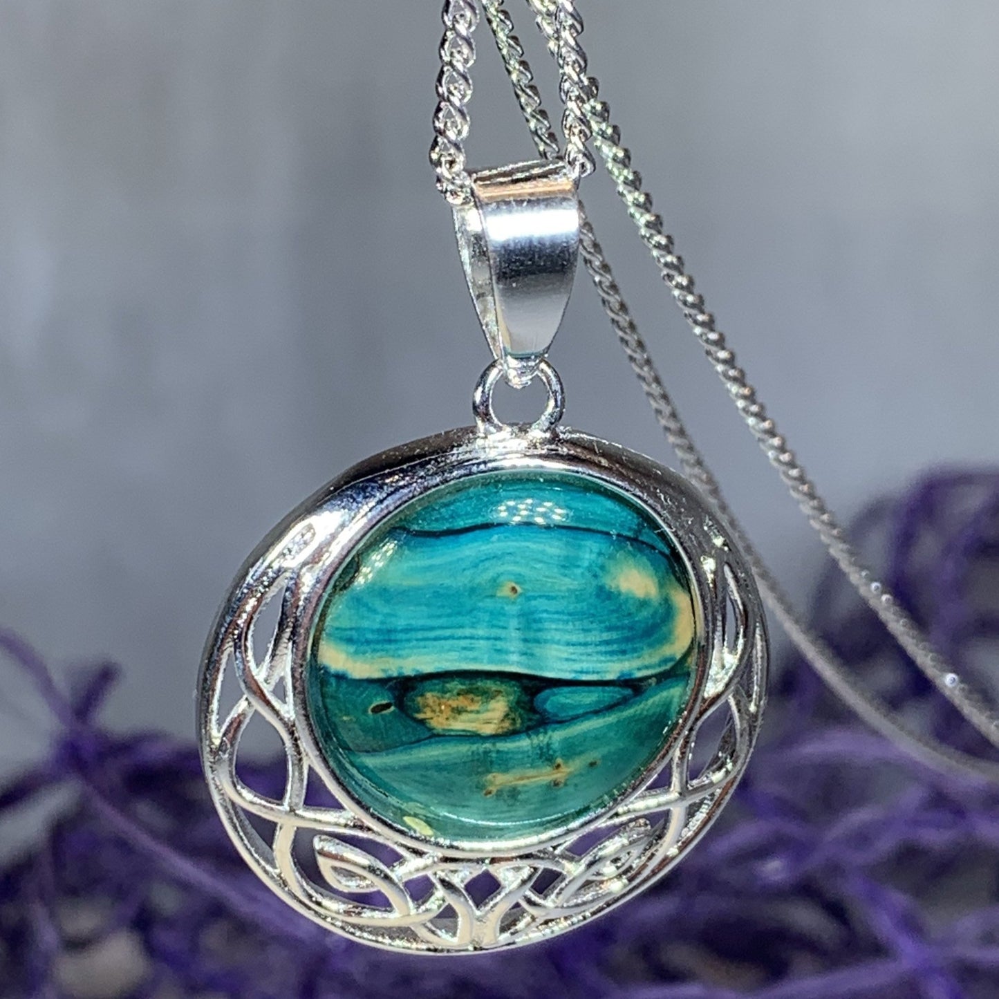 Scotland Heather Necklace, Heather Gem, Celtic Jewelry, Scotland Jewelry, Outlander Jewelry, Celtic Knot Necklace, Gift for Her, Graduation