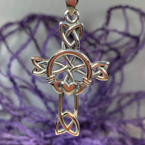 Mo Ghrá Claddagh Celtic Cross