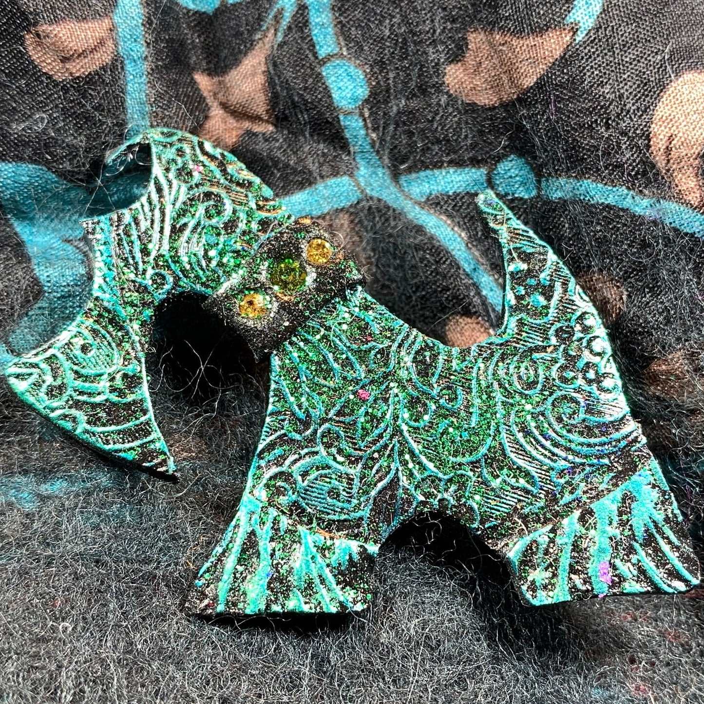 Scotland Dog Brooch — view 8
