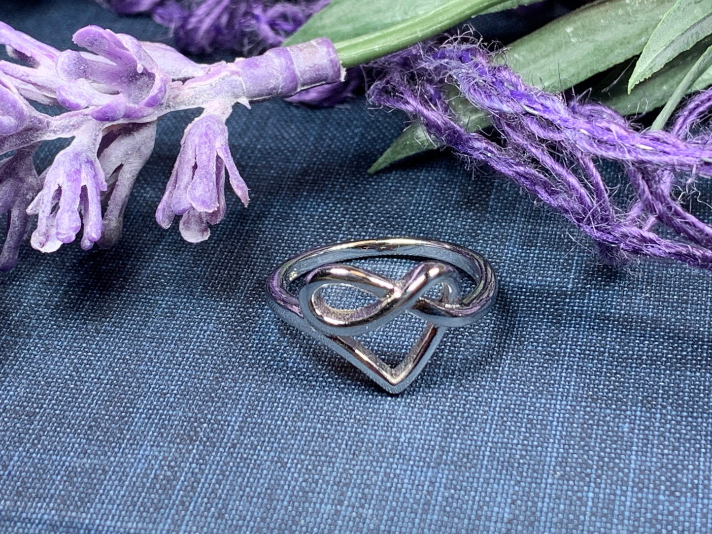 Celtic Forever Heart Ring — view 5