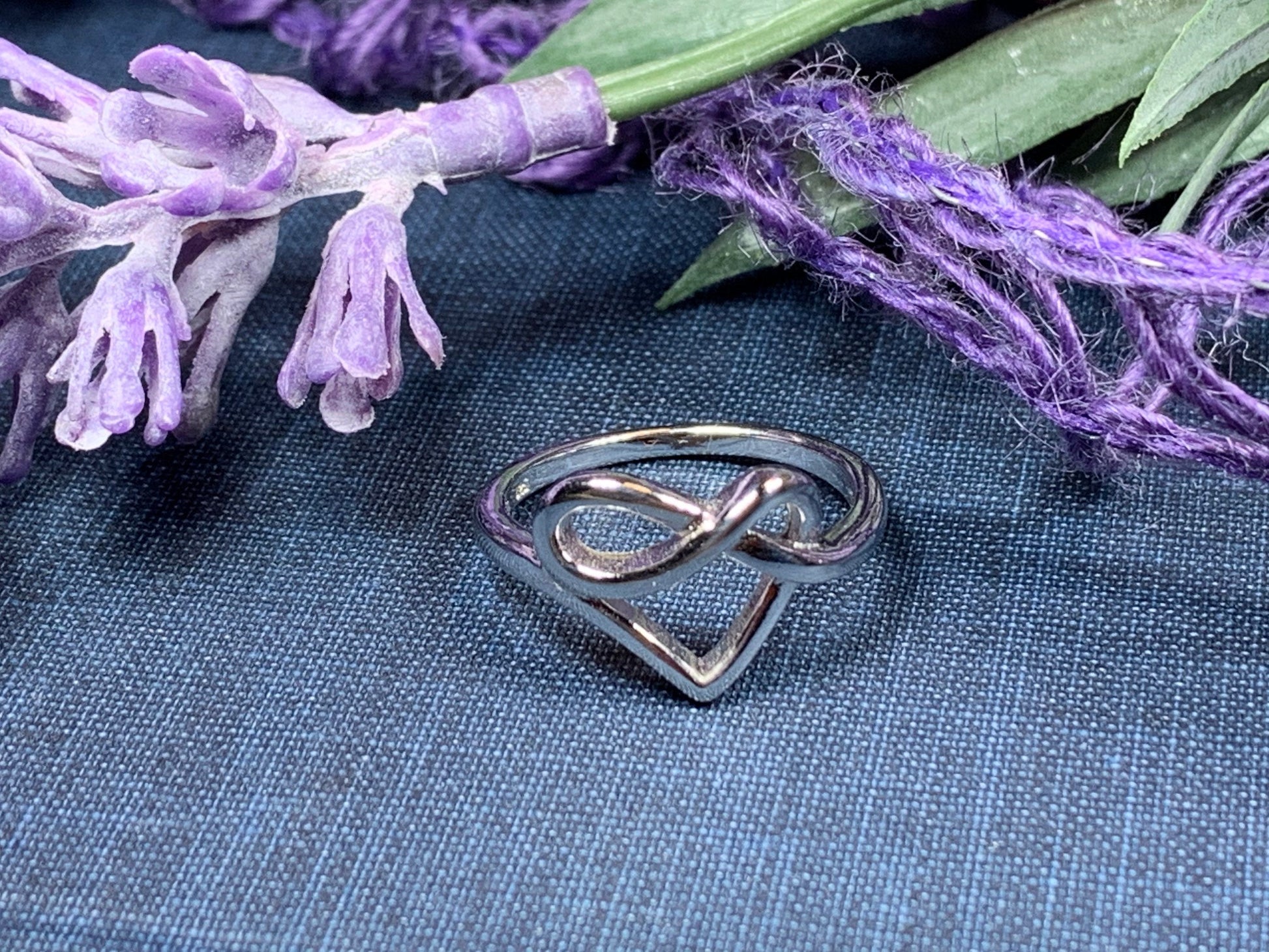 Celtic Forever Heart Ring — view 5