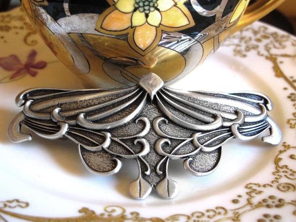 Celtic Leaf Hair Clip for Women