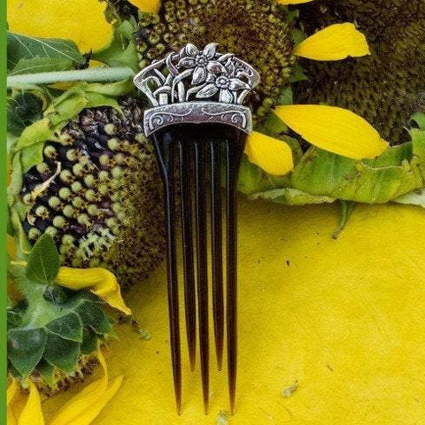 Load image into Gallery viewer, Daffodil Hair Stick

