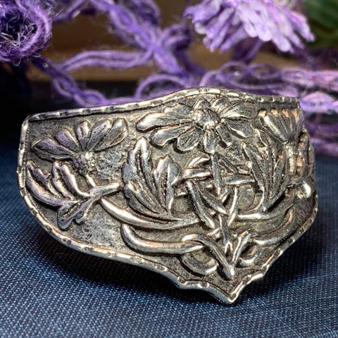 Load image into Gallery viewer, Celtic Daisy Ponytail Holder
