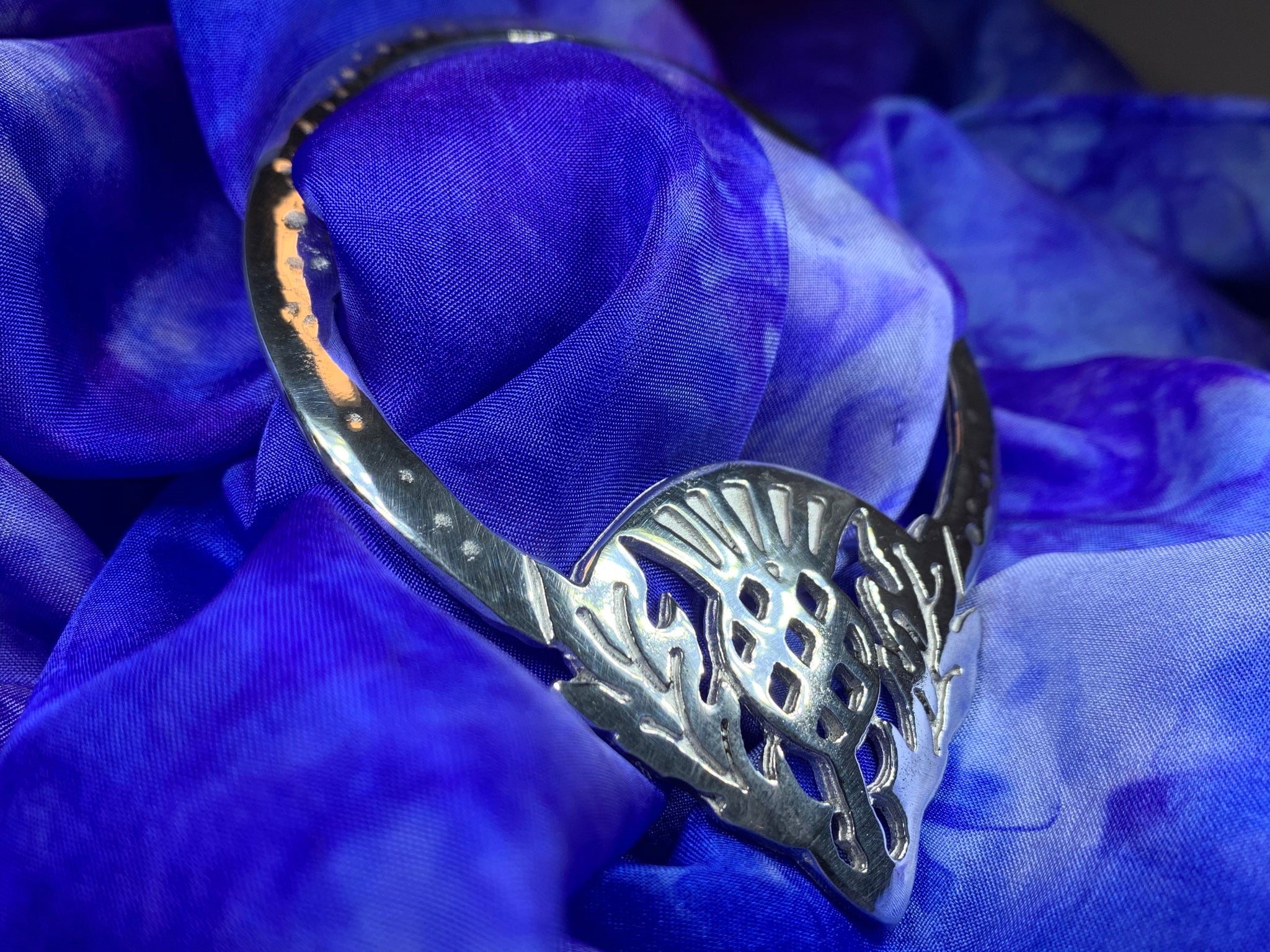Celtic Thistle Scarf Ring – Celtic Crystal Design Jewelry
