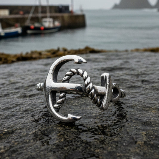 Seaside Anchor Ring in Sterling Silver
