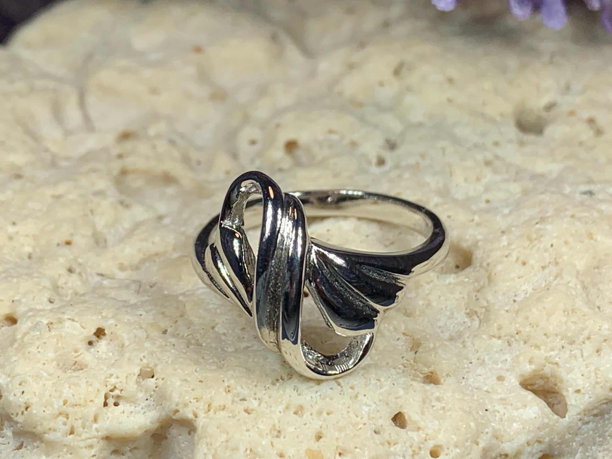 Celtic Knot Swirl Ring — view 2