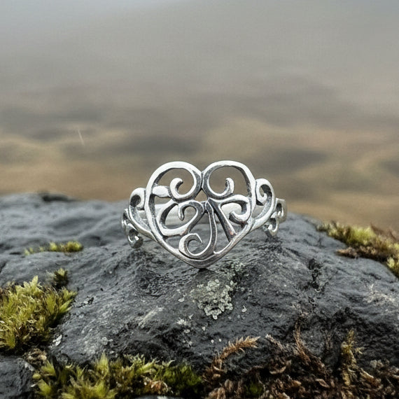 Celtic Knot Heart Ring — view 3