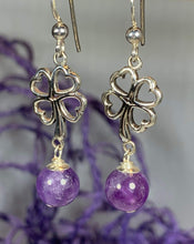 Load image into Gallery viewer, Four Leaf Clover Earrings
