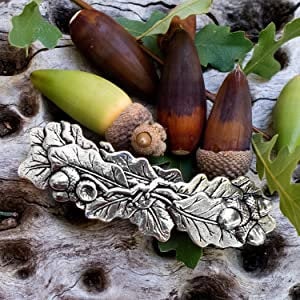 Load image into Gallery viewer, Oak Leaf Hair Clip
