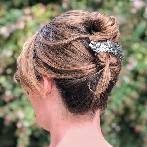 Load image into Gallery viewer, Oak Leaf Hair Clip

