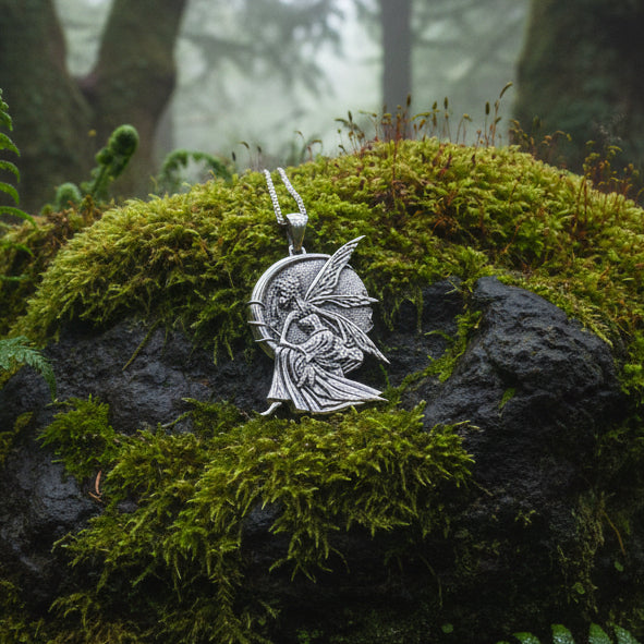 Moonlight Fairy Necklace in Sterling Silver – Celtic Crystal
