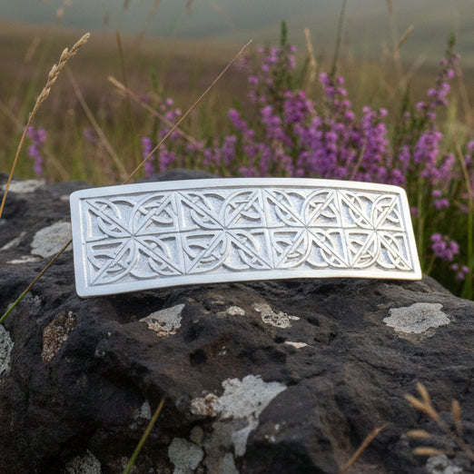 Celtic Eternity Knot Hair Clip for Women — view 5