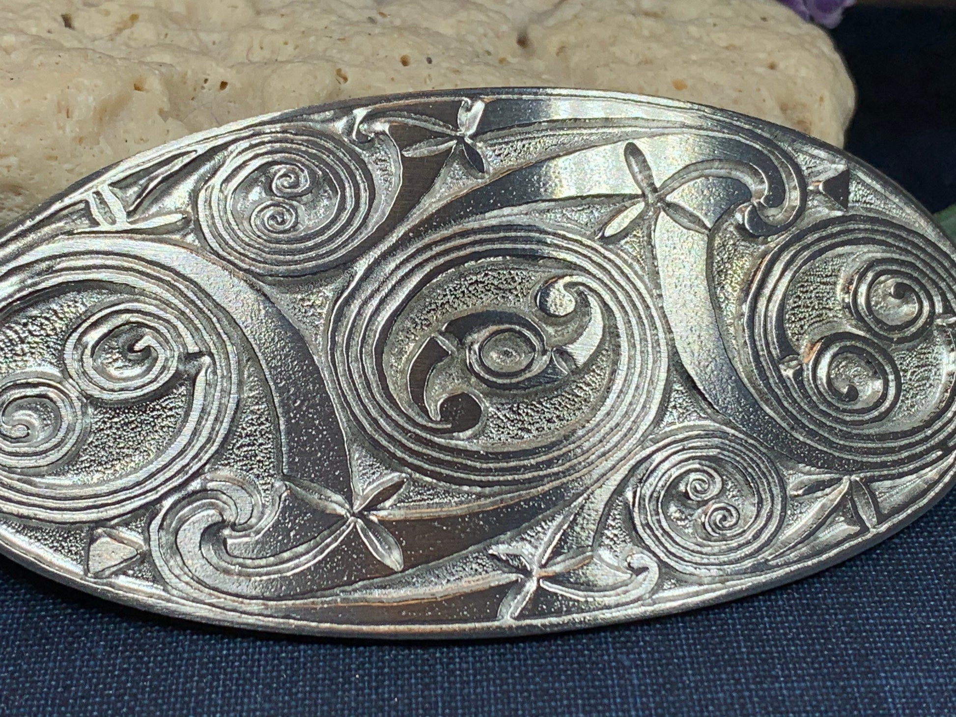 Bedelia Celtic Knot Hair Clip — view 3