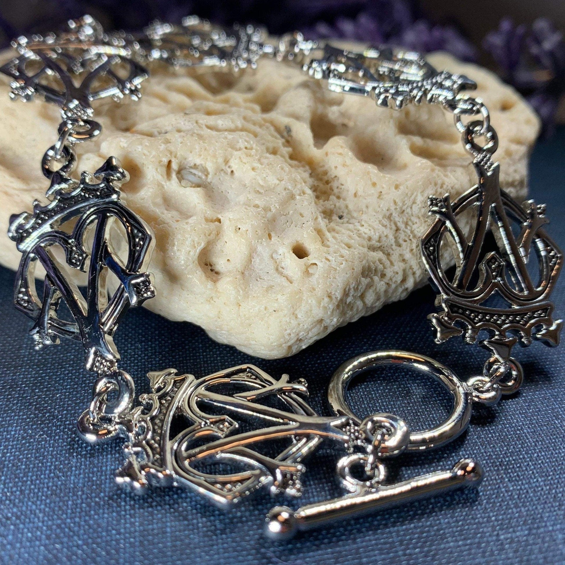 Luckenbooth Bracelet — view 8