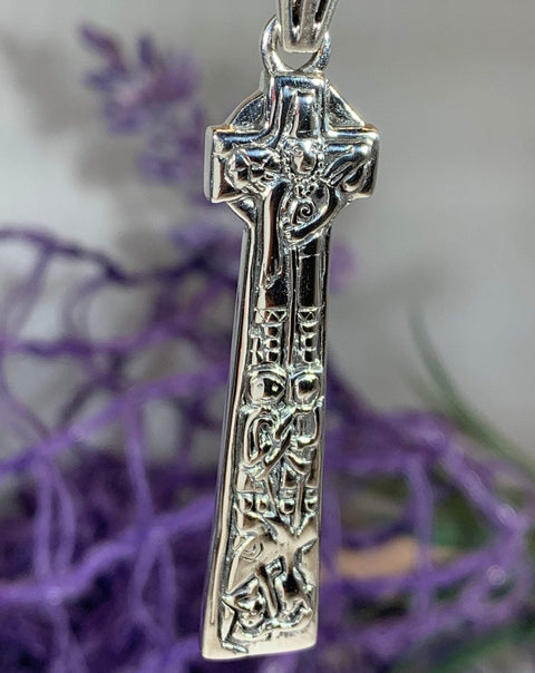 Load image into Gallery viewer, Kilfenora Celtic Cross Necklace
