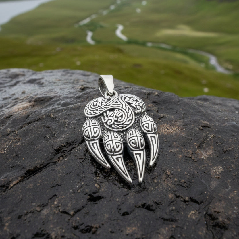 Bear Claw Necklace, Bear Jewelry, Celtic Jewelry, Animal Jewelry, Viking Jewelry, Norse Jewelry, Wiccan Jewelry, Pagan Jewelry, Wolf Paw