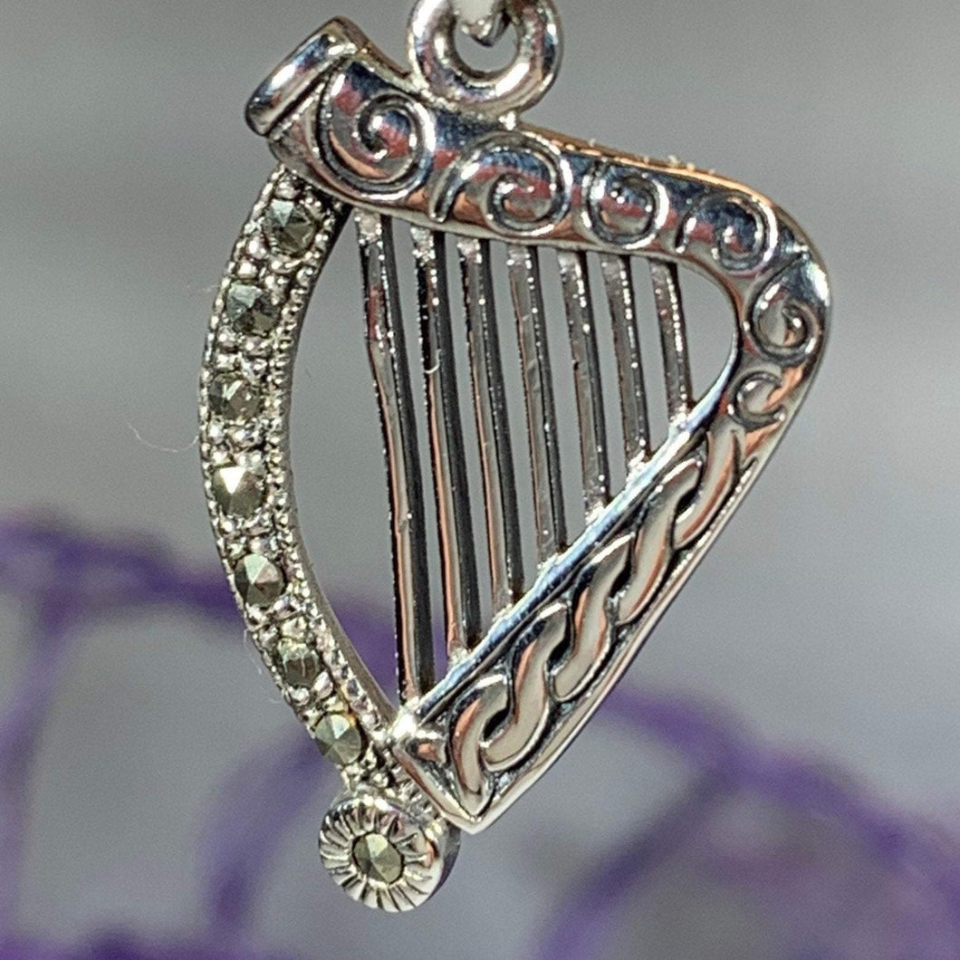 Cinnia Celtic Harp Necklace