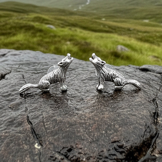 Howling Wolf Earrings – Celtic Crystal Design Jewelry