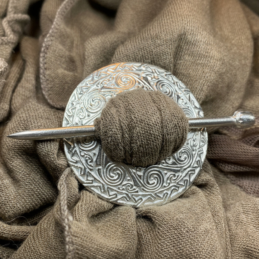 Isla Celtic Scarf Ring in pewter