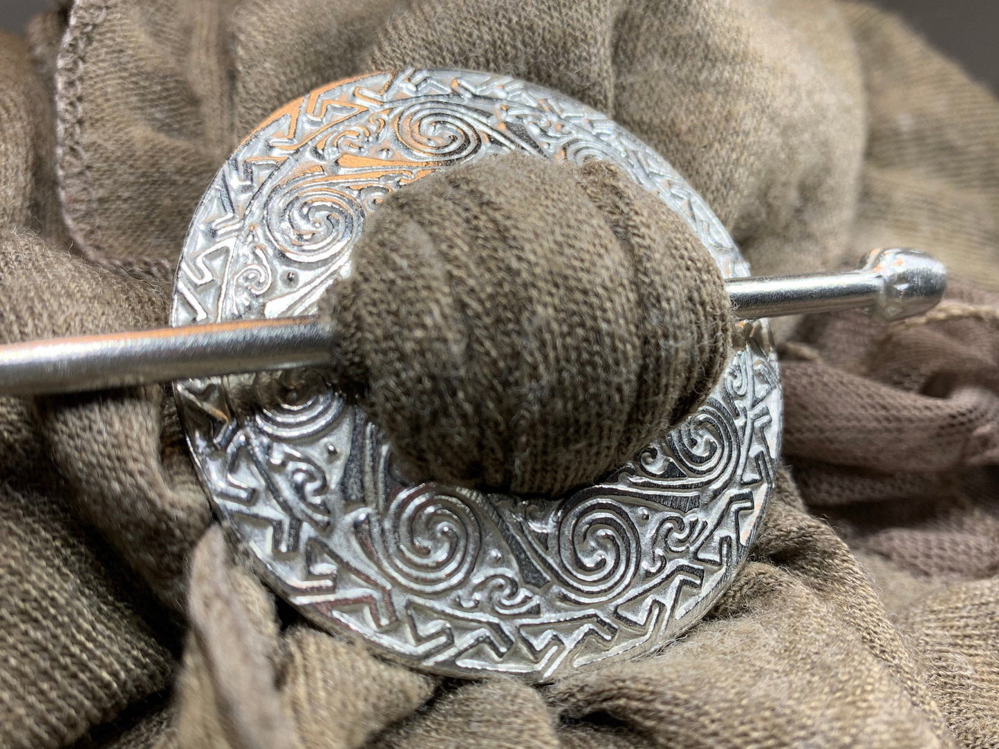 Isla Celtic Scarf Ring — view 4