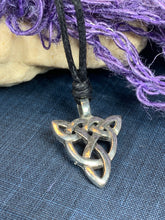 Load image into Gallery viewer, Trinity Knot Necklace
