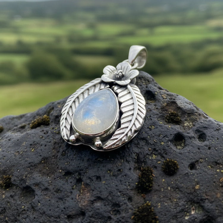 Celtic Leaf Necklace — view 2