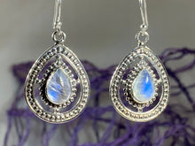 Load image into Gallery viewer, Arela Celtic Goddess Earrings 03

