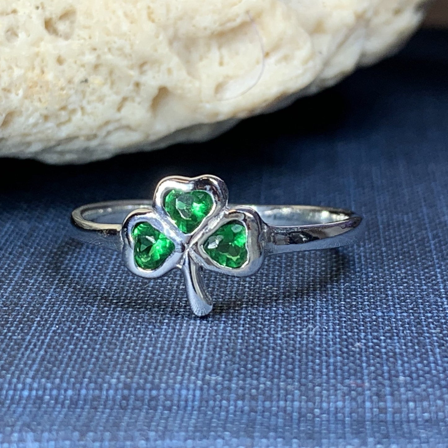 Emerald Isle Irish Shamrock Ring in Sterling Silver — view 5