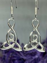 Load image into Gallery viewer, Mother&#39;s Knot Celtic Earrings
