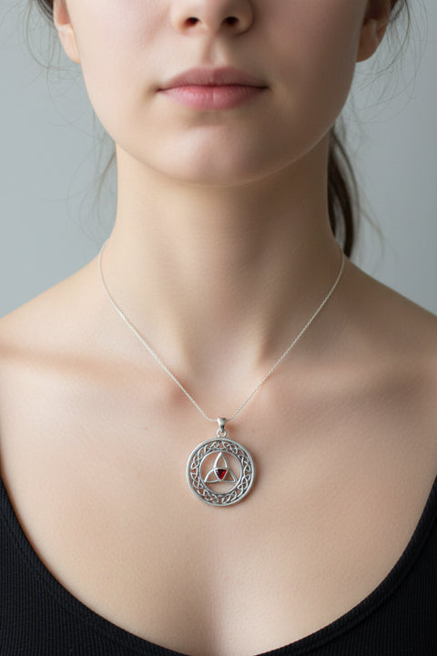 Load image into Gallery viewer, Nyx Trinity Knot Necklace

