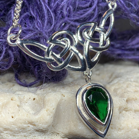 Load image into Gallery viewer, Ayn Celtic Knot Necklace
