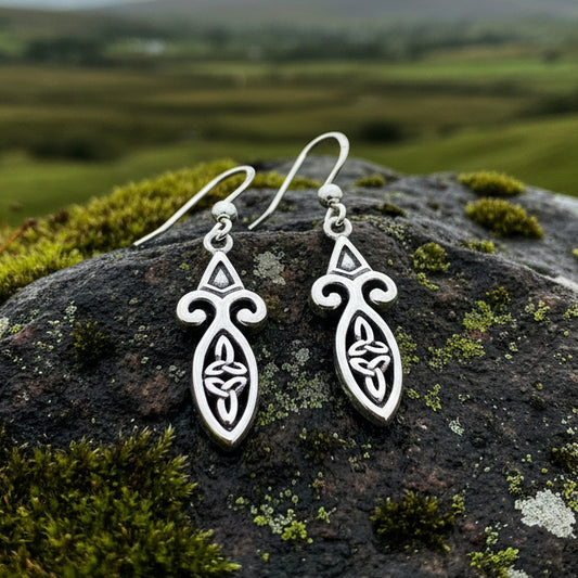 Moura Celtic Knot Earrings in Sterling Silver