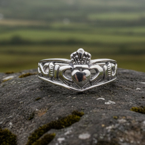 Claddagh Ring, Celtic Jewelry, Irish Jewelry, Celtic Knot Jewelry, Ireland Ring, Irish Dance Gift, Anniversary Gift, Bridal Jewelry