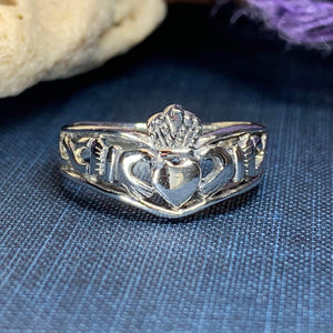 Claddagh Ring, Celtic Jewelry, Irish Jewelry, Celtic Knot Jewelry, Ireland Ring, Irish Dance Gift, Anniversary Gift, Bridal Jewelry