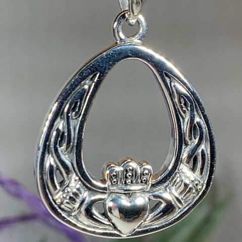 Load image into Gallery viewer, Shannon Claddagh Necklace
