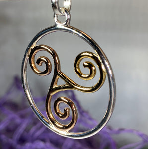 Arawn Celtic Spiral Necklace 02