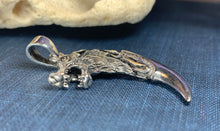 Load image into Gallery viewer, Wolf Claw Necklace
