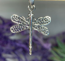 Load image into Gallery viewer, Cheerful Dragonfly Necklace
